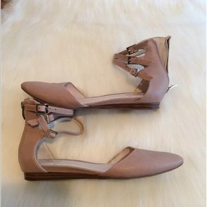 Vince Camuto 3 Ankle Strap Flats 7.5 Blush Color